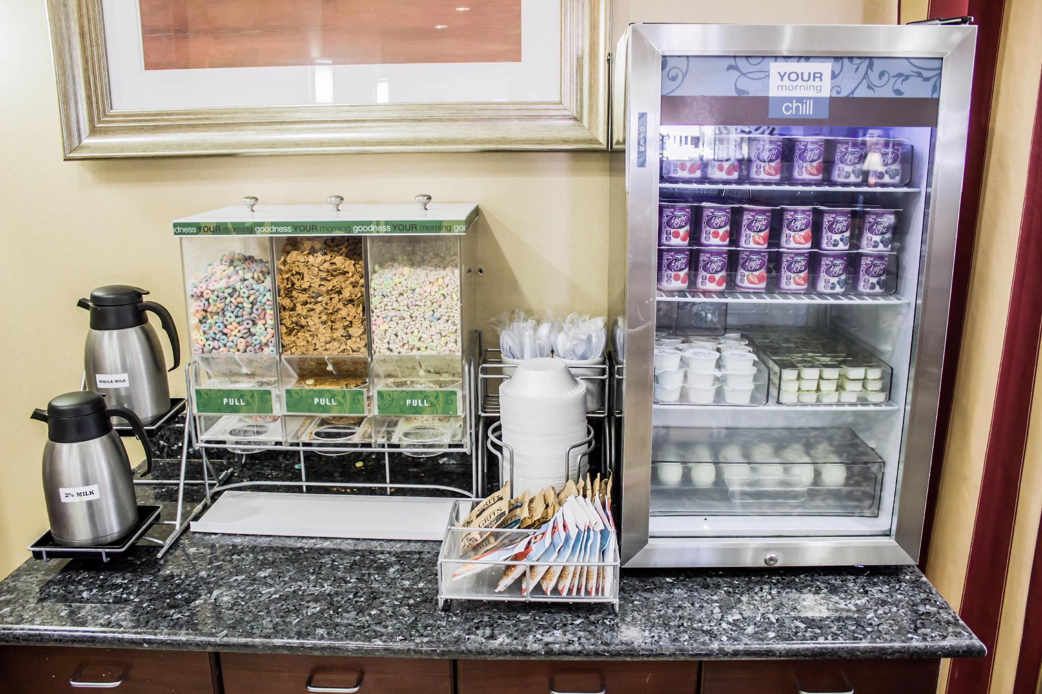Comfort Suites Orlando Airport Экстерьер фото