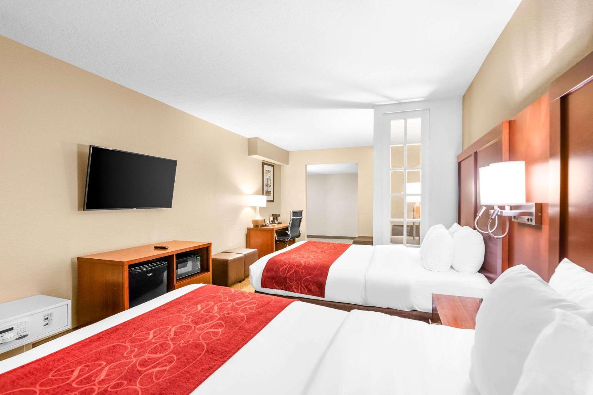 Comfort Suites Orlando Airport Экстерьер фото
