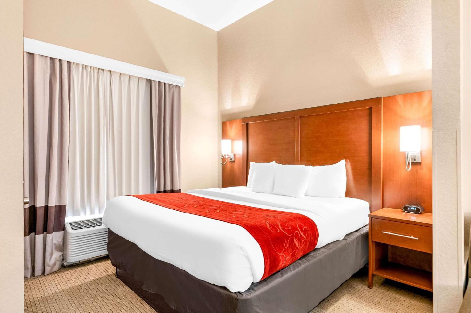 Comfort Suites Orlando Airport Экстерьер фото